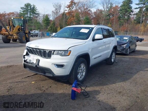 2018 Jeep Grand Cherokee Upland z VIN 1C4RJFAG6JC422101, wystawiony jako IAAI lot #40700021 z przebiegiem 62 299 mil mil oraz . Historia ofert i sprzedaży dostępna na DreamBid. Obrazek 18.