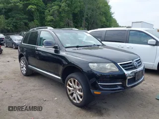 2009 Volkswagen Touareg VR6 с VIN WVGBE77L59D018515, выставлен на аукционе IAAI как лот 42483931 с пробегом 134 588 миль миль и . История ставок и продаж доступна на DreamBid. Изображение 1.