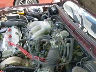 1991 Toyota Camry z VIN 4T1VV22E5MU051774, wystawiony jako IAAI lot #42080078 z przebiegiem 105 149 mil mil oraz . Historia ofert i sprzedaży dostępna na DreamBid. Obrazek 19.