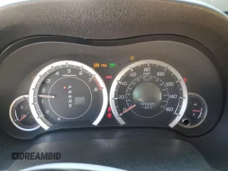 2010 Acura TSX z VIN JH4CU2F68AC031603, wystawiony jako Copart lot #58130005 z przebiegiem 199 425 mil mil oraz Szkoda całkowita • Salvage title. Historia ofert i sprzedaży dostępna na DreamBid. Obrazek 9.