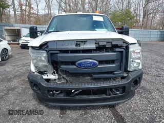 2016 Ford Super Duty F-250 SRW XLT with VIN 1FT7X2B67GEA39611, listed as a IAAI auction lot 41750797 with 33,787 mi miles. Bid and sale history available at carsss.com. Image 12.