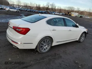 2016 Kia Cadenza Premium with VIN KNALN4D7XG5215263, listed as a Copart auction lot 44003445 with 82,744 mi miles and Salvage Title. Bid and sale history available at carsss.com. Image 3.