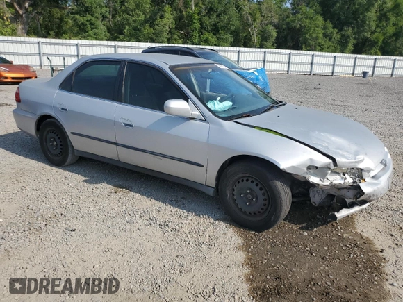 1999 Honda Accord LX z VIN 1HGCG5647XA024074, wystawiony jako Copart lot #56057575 z przebiegiem Nie podano mil oraz Szkoda całkowita • Salvage title. Historia ofert i sprzedaży dostępna na DreamBid. Obrazek 4.