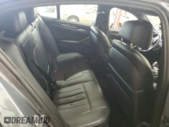 2018 BMW 5 Series M550i xDrive with VIN WBAJB9C55JB050213, listed as a Copart auction lot 61714255 with 34,700 mi miles and Salvage title. Bid and sale history available at DreamBid. Image 10.
