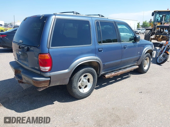 2000 Ford Explorer XLT с VIN 1FMZU73E7YZC06429, выставлен на аукционе IAAI как лот 42453497 с пробегом 15 567 миль миль и . История ставок и продаж доступна на DreamBid. Изображение 4.