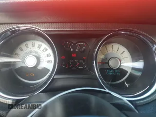 2012 Ford Mustang GT z VIN 1ZVBP8FF6C5236817, wystawiony jako Copart lot #78606194 z przebiegiem 134 849 mil mil oraz Szkoda całkowita • Salvage title. Historia ofert i sprzedaży dostępna na DreamBid. Obrazek 9.