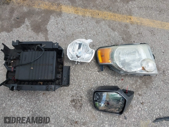 2010 Ford Escape Limited с VIN 1FMCU0E76AKC66681, выставлен на аукционе IAAI как лот 42168260 с пробегом 254 930 миль миль и . История ставок и продаж доступна на DreamBid. Изображение 12.