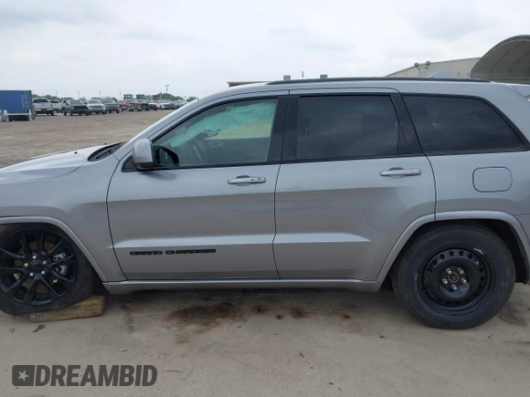 2019 Jeep Grand Cherokee Upland with VIN 1C4RJEAG3KC672617, listed as a IAAI auction lot 42169843 with 88,740 mi miles and . Bid and sale history available at DreamBid. Image 14.