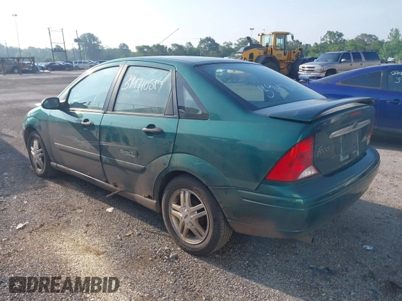 2000 Ford Focus SE with VIN 1FAFP3431YW273376, listed as a IAAI auction lot 39471057 with 214,968 mi miles and . Bid and sale history available at carsss.com. Image 3.