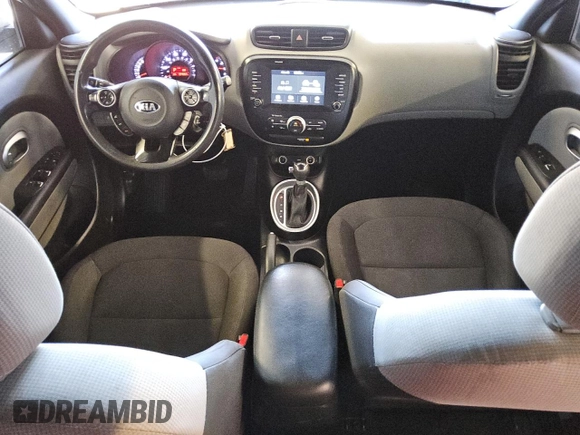 2019 Kia Soul z VIN KNDJN2A26K7677002, wystawiony jako Copart lot #83741784 z przebiegiem 134 662 mil mil oraz Czysty tytuł • Clean title. Historia ofert i sprzedaży dostępna na DreamBid. Obrazek 8.