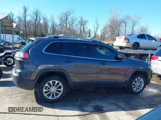 2019 Jeep Cherokee Altitude with VIN 1C4PJMLN7KD194094, listed as a IAAI auction lot 41547315 with 74,123 mi miles. Bid and sale history available at carsss.com. Image 13.