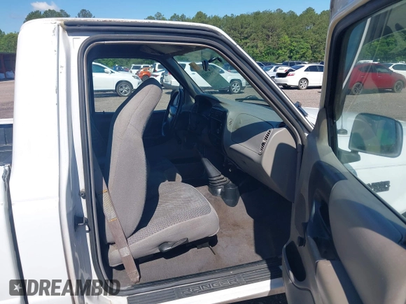 1999 Ford Ranger XL with VIN 1FTYR10C8XUB79786, listed as a IAAI auction lot 42187303 with 282,377 mi miles and . Bid and sale history available at DreamBid. Image 5.