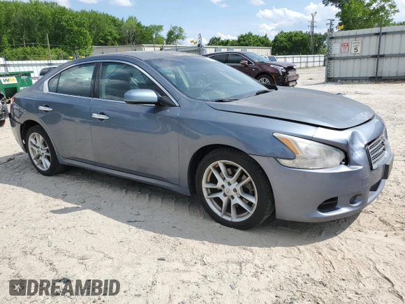 2010 Nissan Maxima SV z VIN 1N4AA5AP1AC831636, wystawiony jako Copart lot #54655015 z przebiegiem 111 077 mil mil oraz Szkoda całkowita • Salvage title. Historia ofert i sprzedaży dostępna na DreamBid. Obrazek 4.
