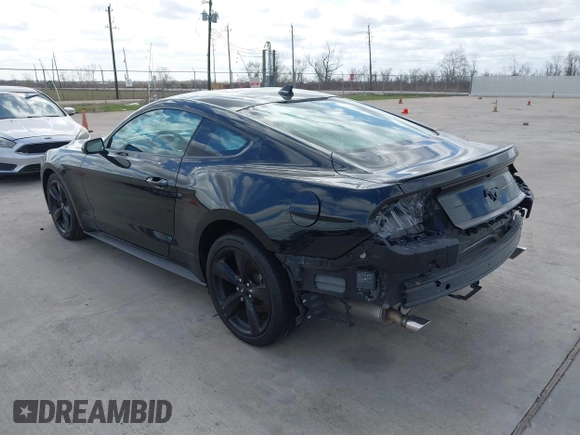 2021 Ford Mustang EcoBoost z VIN 1FA6P8TH2M5140071, wystawiony jako IAAI lot #41775674 z przebiegiem 20 184 mil mil oraz . Historia ofert i sprzedaży dostępna na DreamBid. Obrazek 3.