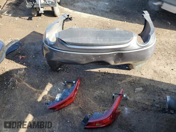 2016 Nissan Maxima SV z VIN 1N4AA6AP0GC421960, wystawiony jako Copart lot #52119425 z przebiegiem 206 975 mil mil oraz Szkoda całkowita • Salvage title. Historia ofert i sprzedaży dostępna na DreamBid. Obrazek 12.