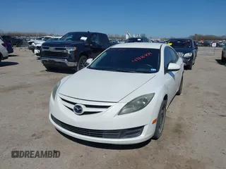 2011 Mazda Mazda6 i Sport with VIN 1YVHZ8BH7B5M20493, listed as a IAAI auction lot 41716704 with 173,162 mi miles. Bid and sale history available at carsss.com. Image 17.