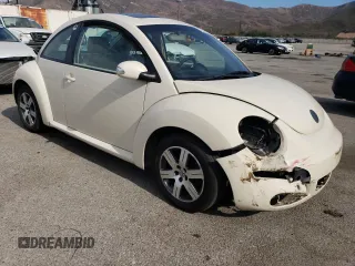 2006 Volkswagen New Beetle Coupe with VIN 3VWRW31C36M410603, listed as a Copart auction lot 75964504 with 0 mi miles and Salvage Title. Bid and sale history available at carsss.com. Image 4.