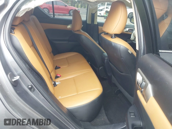 2015 Lexus CT 200h z VIN JTHKD5BH5F2214474, wystawiony jako IAAI lot #42417192 z przebiegiem 104 802 mil mil oraz . Historia ofert i sprzedaży dostępna na DreamBid. Obrazek 8.