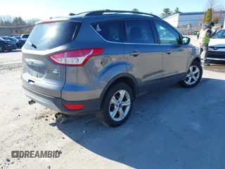 2013 Ford Escape SE with VIN 1FMCU9G9XDUA02777, listed as a IAAI auction lot 42011262 with 190,274 mi miles. Bid and sale history available at carsss.com. Image 4.