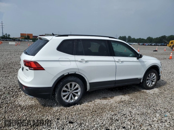 2020 Volkswagen Tiguan S with VIN 3VV0B7AX5LM131944, listed as a Copart auction lot 64115205 with 105,195 mi miles and Clean title. Bid and sale history available at DreamBid. Image 3.