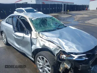 2013 Volkswagen Jetta SE с VIN 3VWDX7AJXDM455340, выставлен на аукционе IAAI как лот 42198360 с пробегом 31 024 миль миль и . История ставок и продаж доступна на DreamBid. Изображение 6.