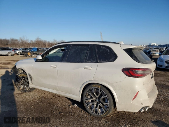 2022 BMW X5 M with VIN 5YMJU0C06N9K15414, listed as a Copart auction lot 46120325 with 0 mi miles and Salvage Title. Bid and sale history available at carsss.com. Image 2.