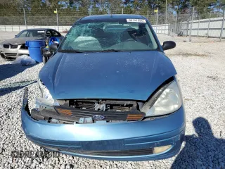 2000 Ford Focus SE with VIN 1FAFP3439YW359633, listed as a Copart auction lot 50147095 with 190,645 mi miles and Salvage Title. Bid and sale history available at carsss.com. Image 5.