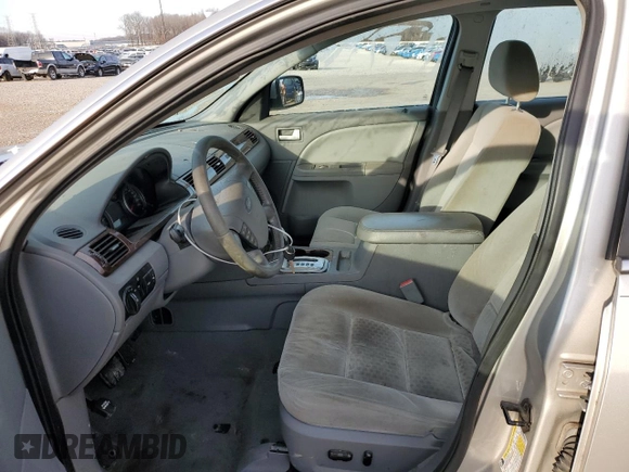 2007 Ford Five Hundred SEL z VIN 1FAHP27137G132282, wystawiony jako Copart lot #44734795 z przebiegiem 248 929 mil mil oraz Szkody całkowita. Historia ofert i sprzedaży dostępna na DreamBid. Obrazek 7.