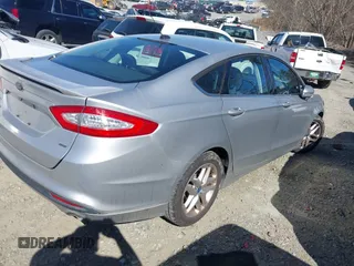 2013 Ford Fusion SE with VIN 3FA6P0H77DR149198, listed as a IAAI auction lot 41827532 with 182,504 mi miles. Bid and sale history available at carsss.com. Image 4.