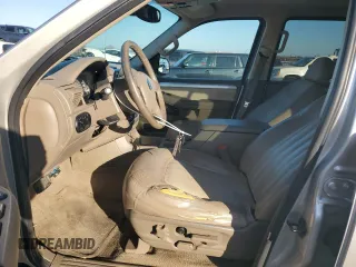 2004 Mercury Mountaineer Convenience z VIN 4M2ZU86W34ZJ11613, wystawiony jako Copart lot #42451015 z przebiegiem 215 393 mil mil oraz Szkody całkowita. Historia ofert i sprzedaży dostępna na DreamBid. Obrazek 7.