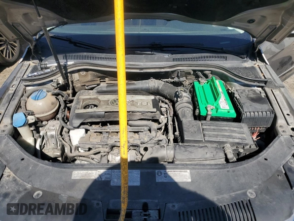 2013 Volkswagen CC Sport with VIN WVWBP7ANXDE532775, listed as a Copart auction lot 74339064 with 100,571 mi miles and Clean Title. Bid and sale history available at carsss.com. Image 11.