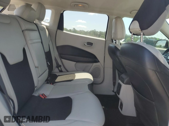 2017 Jeep Compass Latitude с VIN 3C4NJDBB7HT680535, выставлен на аукционе Copart как лот 57423085 с пробегом 96 243 миль миль и Списание • Salvage title. История ставок и продаж доступна на DreamBid. Изображение 11.