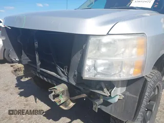 2011 Chevrolet Silverado 1500 LT with VIN 1GCRCSEA5BZ357152, listed as a IAAI auction lot 42032921 with 137,090 mi miles and . Bid and sale history available at DreamBid. Image 18.
