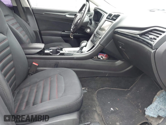 2016 Ford Fusion SE с VIN 3FA6P0HDXGR341001, выставлен на аукционе IAAI как лот 42220300 с пробегом 147 933 миль миль и . История ставок и продаж доступна на DreamBid. Изображение 5.