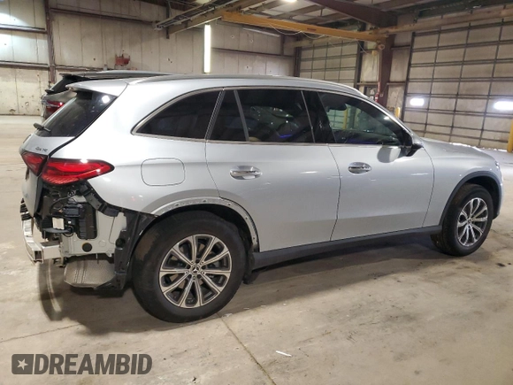 2025 Mercedes-Benz GLC 300 z VIN W1NKM4HB7SF261399, wystawiony jako Copart lot #51929455 z przebiegiem 4 788 mil mil oraz Szkoda całkowita • Salvage title. Historia ofert i sprzedaży dostępna na DreamBid. Obrazek 3.