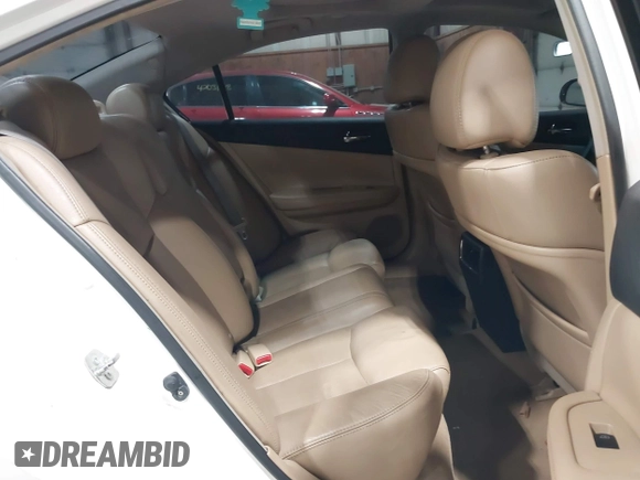 2011 Nissan Maxima 3.5 SV with VIN 1N4AA5AP1BC802204, listed as a IAAI auction lot 42016069 with 99,826 mi miles. Bid and sale history available at carsss.com. Image 8.