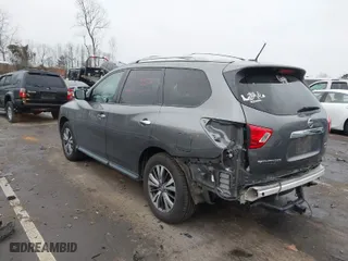 2018 Nissan Pathfinder S with VIN 5N1DR2MM5JC638871, listed as a IAAI auction lot 41691038 with 96,284 mi miles. Bid and sale history available at carsss.com. Image 3.