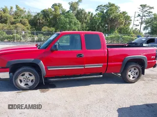 2006 Chevrolet Silverado 1500 LT3 with VIN 1GCEK19Z36Z136862, listed as a IAAI auction lot 42097096 with 254,905 mi miles and . Bid and sale history available at DreamBid. Image 14.