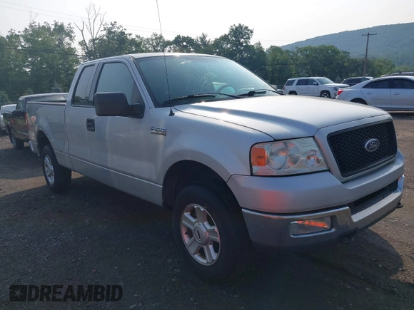 2004 Ford F-150 STX z VIN 1FTRX14W84NB64760, wystawiony jako IAAI lot #42490258 z przebiegiem 130 984 mil mil oraz . Historia ofert i sprzedaży dostępna na DreamBid. Obrazek 1.