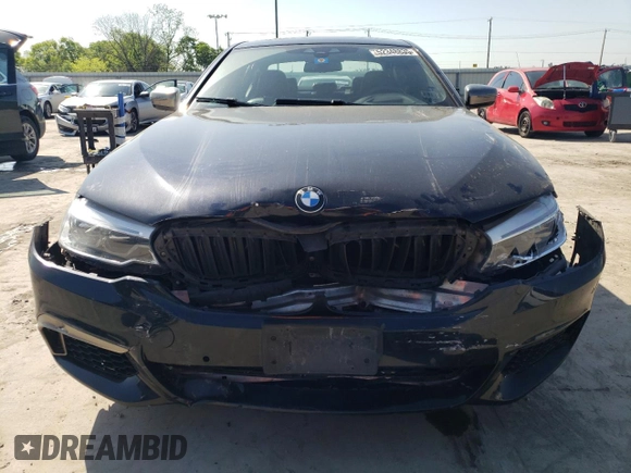 2019 BMW 5 Series M550i xDrive z VIN WBAJB9C56KB464277, wystawiony jako Copart lot #52348835 z przebiegiem 46 131 mil mil oraz Szkoda całkowita • Salvage title. Historia ofert i sprzedaży dostępna na DreamBid. Obrazek 5.