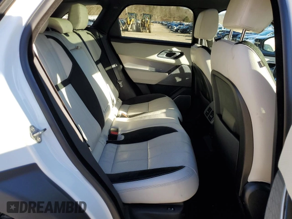 2019 Land Rover Range Rover Velar R-Dynamic SE with VIN SALYL2FV3KA223194, listed as a Copart auction lot 43111874 with 41,692 mi miles. Bid and sale history available at carsss.com. Image 11.