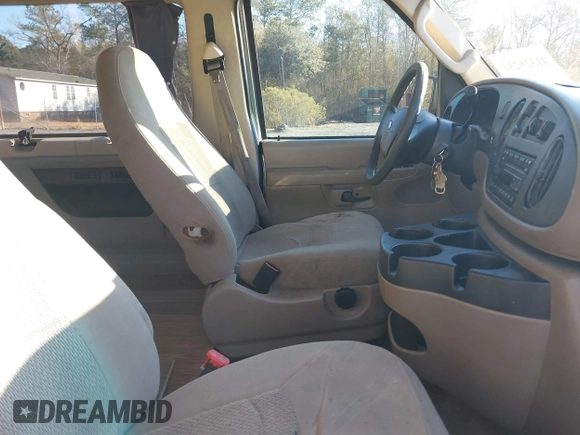 2006 Ford Econoline Passenger XL with VIN 1FMRE11L36DA37452, listed as a IAAI auction lot 41326234 with 255,578 mi miles and . Bid and sale history available at DreamBid. Image 5.