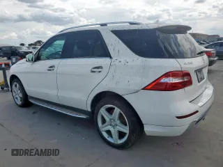 2014 Mercedes-Benz M 550 with VIN 4JGDA7DB2EA415465, listed as a Copart auction lot 63271375 with 175,700 mi miles and Clean title. Bid and sale history available at DreamBid. Image 2.