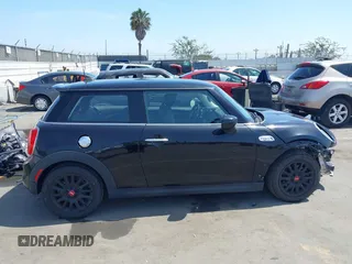 2020 MINI Hardtop Cooper S with VIN WMWXR5C07L2M39862, listed as a IAAI auction lot 42437482 with 39,336 mi miles and . Bid and sale history available at DreamBid. Image 14.