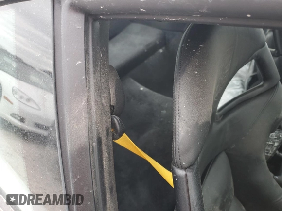 2004 Porsche 911 z VIN WP0AC29984S692205, wystawiony jako Copart lot #73920204 z przebiegiem Nie podano mil oraz Nie do naprawy • Non repairable. Historia ofert i sprzedaży dostępna na DreamBid. Obrazek 10.