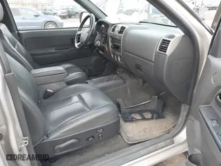 2006 Chevrolet Colorado LT w/2LT with VIN 1GCDT136X68189328, listed as a IAAI auction lot 41643886 with 307,273 mi miles. Bid and sale history available at carsss.com. Image 5.