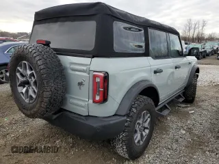 2024 Ford Bronco Big Bend z VIN 1FMDE7BH8RLA55673, wystawiony jako Copart lot #83586694 z przebiegiem 2629 mil mil oraz Szkody całkowita. Historia ofert i sprzedaży dostępna na DreamBid. Obrazek 3.