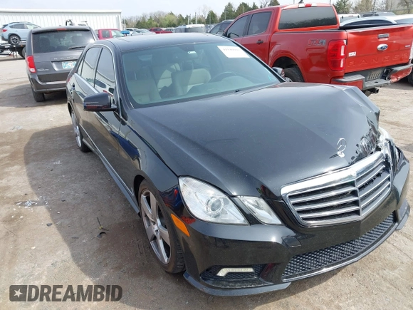 2011 Mercedes-Benz E-Class E 350 Luxury with VIN WDDHF5GB9BA377841, listed as a IAAI auction lot 41940003 with 180,639 mi miles. Bid and sale history available at carsss.com. Image 1.