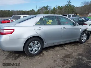 2007 Toyota Camry CE with VIN 4T1BE46K57U058968, listed as a IAAI auction lot 41575793 with 155,385 mi miles. Bid and sale history available at carsss.com. Image 13.
