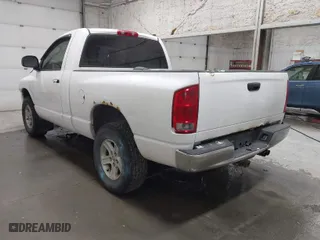 2005 Dodge Ram 1500 SLT with VIN 1D7HU16DX5J547792, listed as a IAAI auction lot 41609415 with 209,063 mi miles. Bid and sale history available at carsss.com. Image 3.